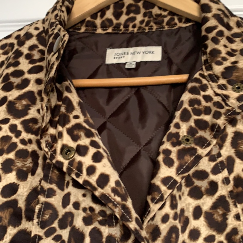 Cheetah print jacket - Picture 2 of 2
